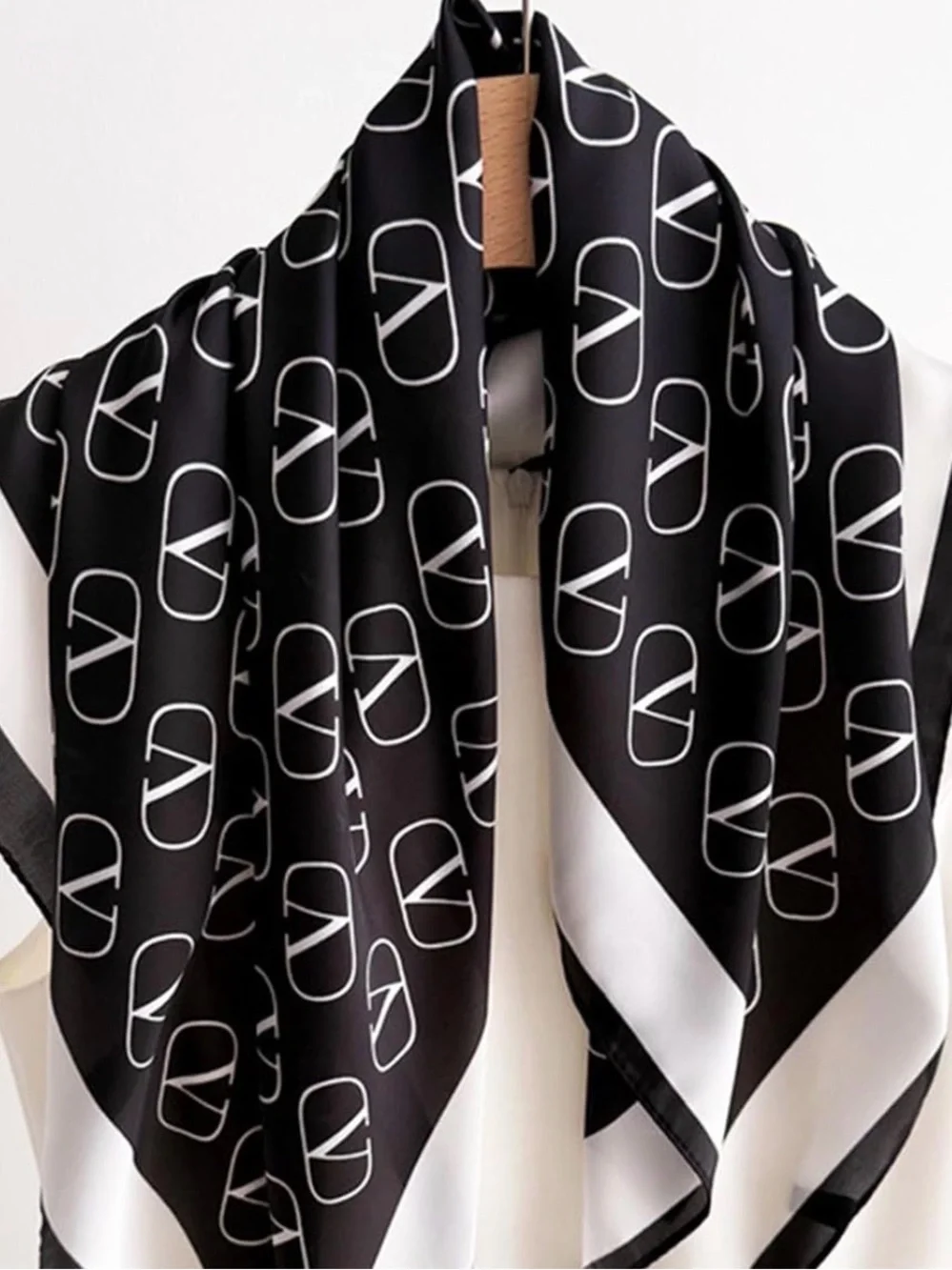 VALENTINO Silk-Effect Logo Scarf